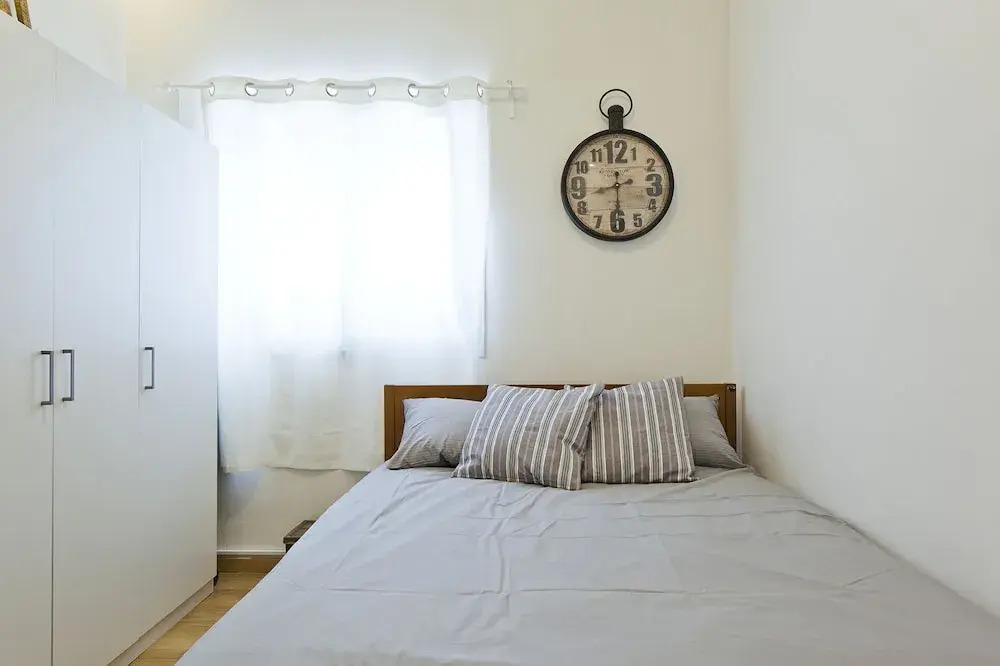 TLV Suites Inn