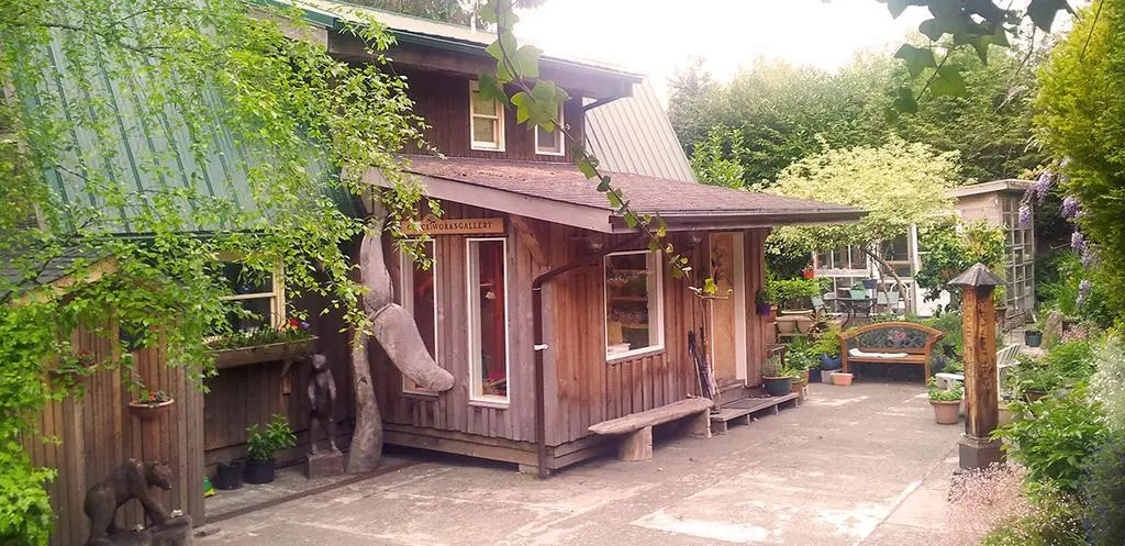 Dolphin House Bed and Breakfast