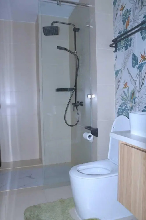 Elegant Comfy 3 Bedroom Apartment