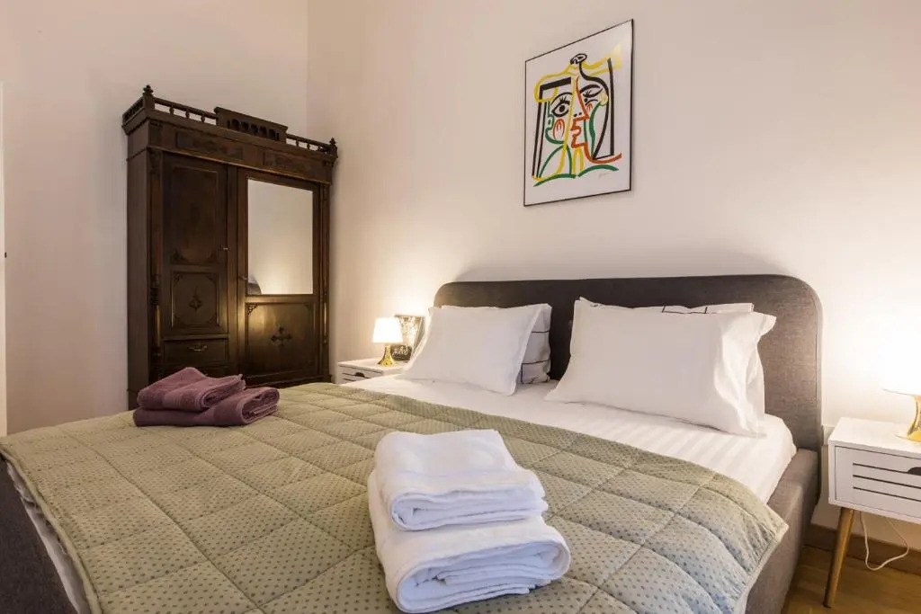 New Apartment on Rustaveli Avenue