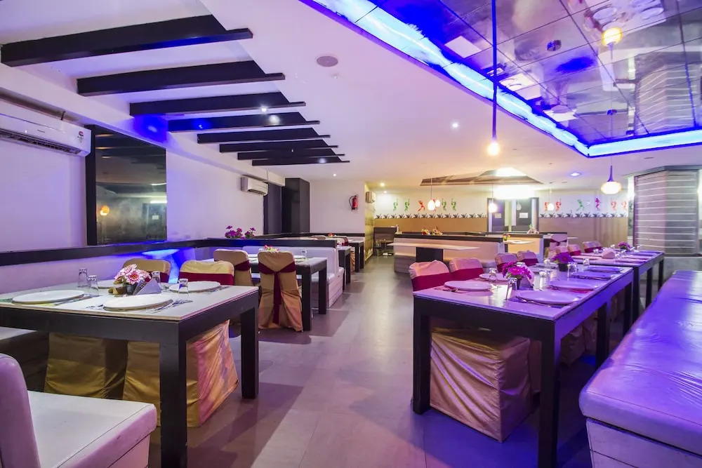 OYO 3968 Chandras Residency