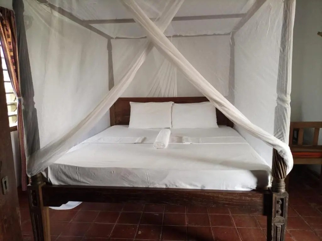 3-Bedroom Furnished Apartment