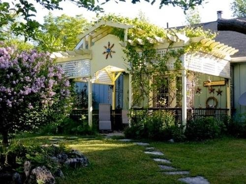 The Purple Frog Bed & Breakfast