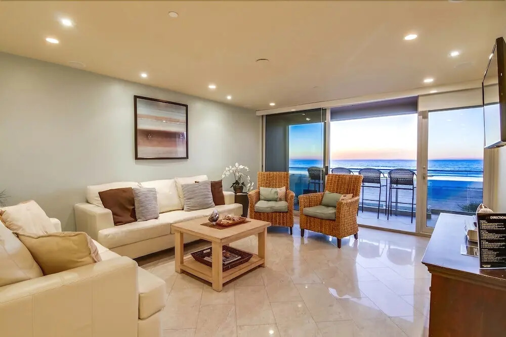 Residence Club I 2 Bedrooms 3 Bathrooms Townhouse