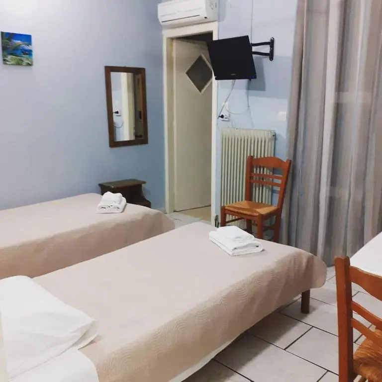 Almiriki Rooms