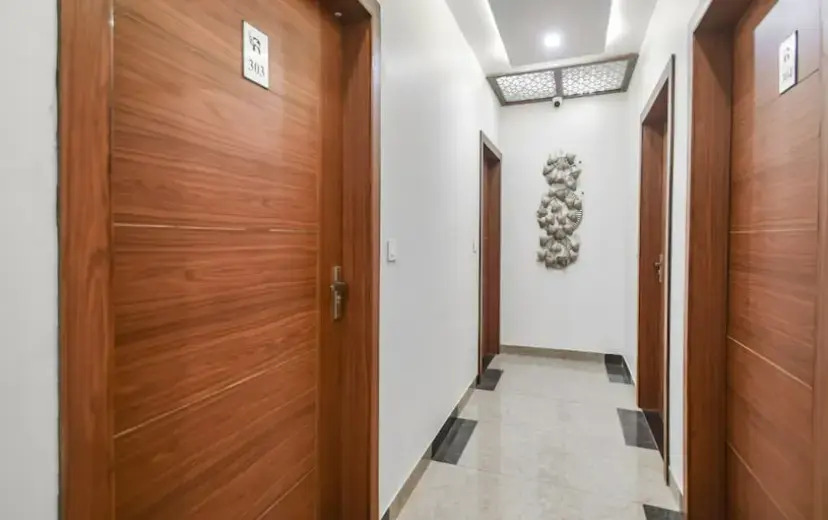 Ramana Hotel