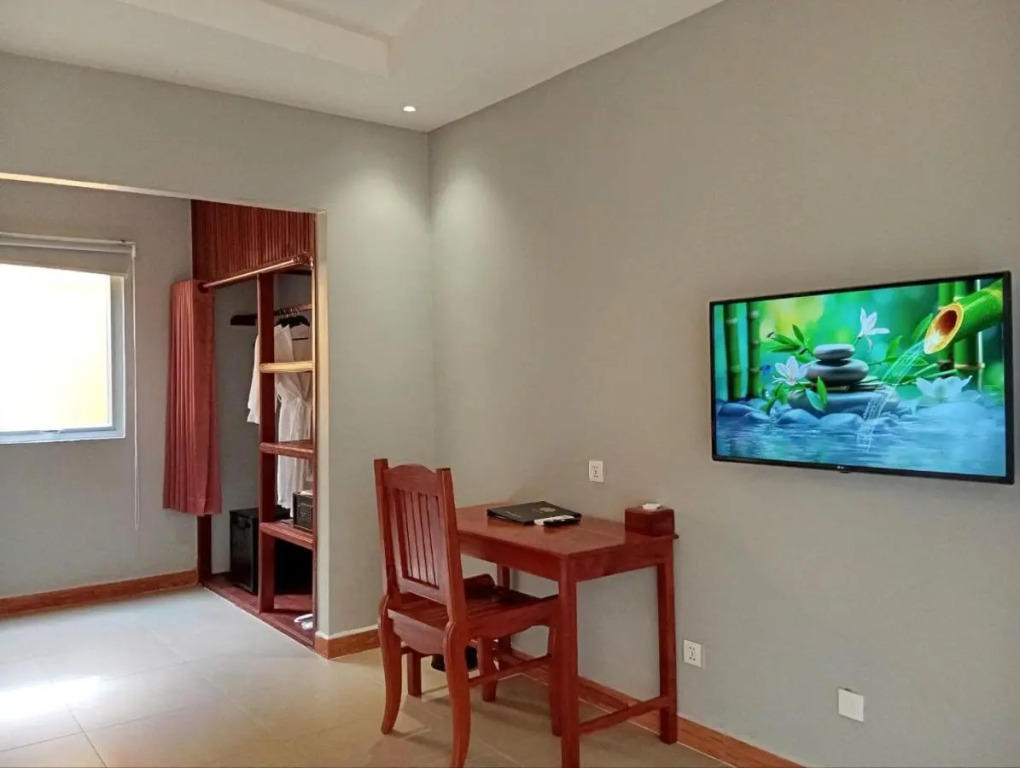 Sokchea Kampot Hotel