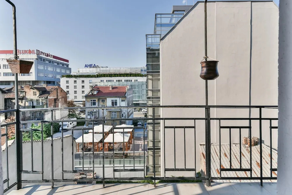 FM Premium Luxury 3-BDR Apartment - Traditional and Modernity