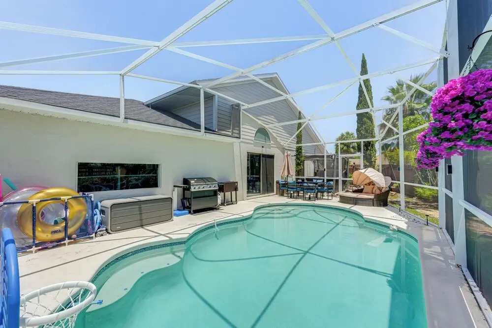 Disney Getaway w/ Private Hot Tub 14 Mi to Parks