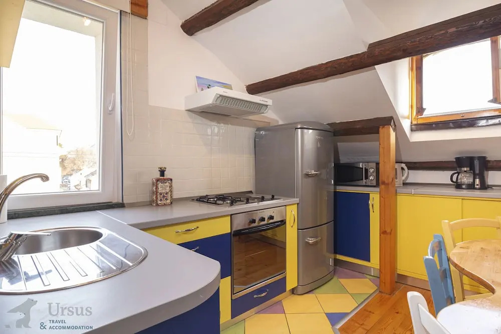 Apartment Lira