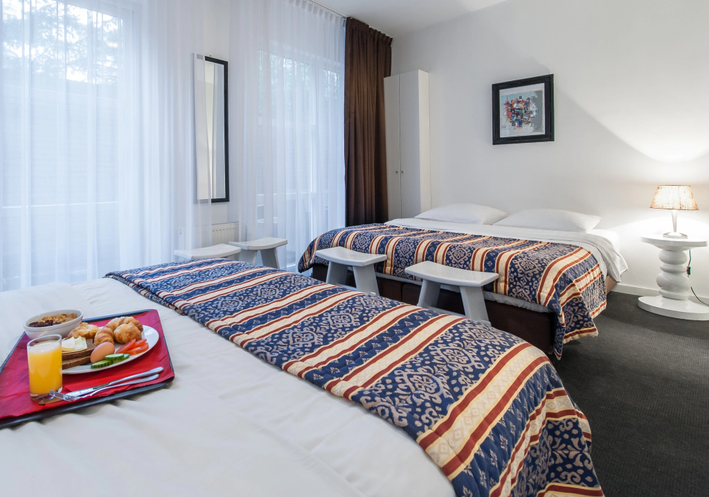 Acostar Hotel