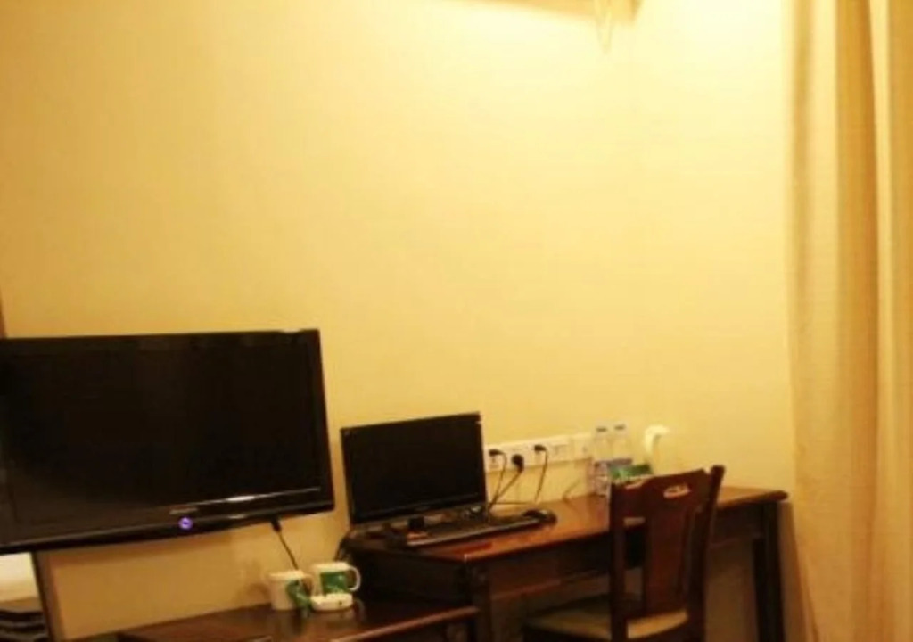Greentree Inn Shenzhen Huaqiangbei Express Hotel