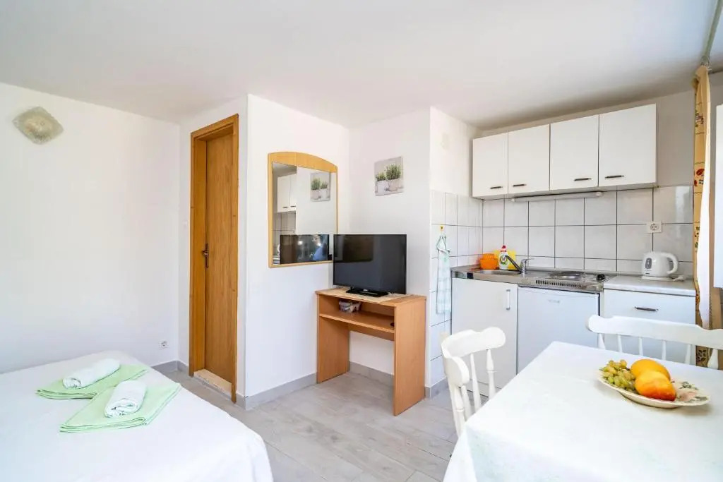 Apartments Lidija