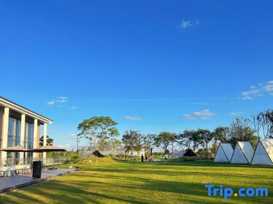 Oxygen Land Seclusive Villa