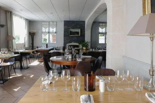 Logis Hôtel LAyguelade
