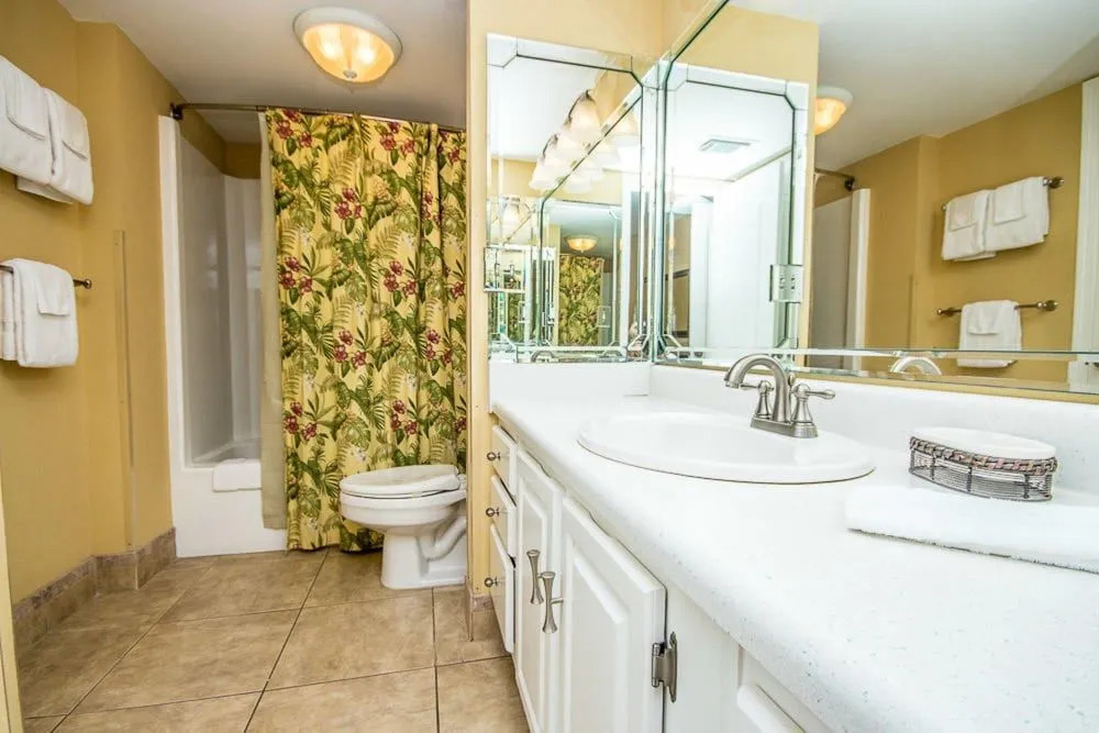 The Edgewater 44