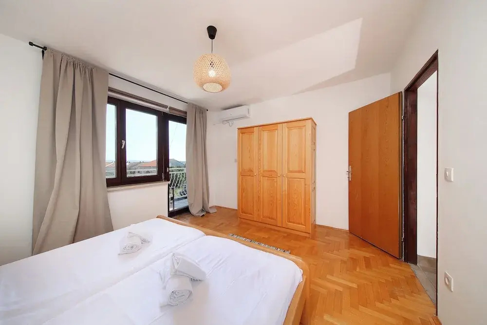 Apartments Kala