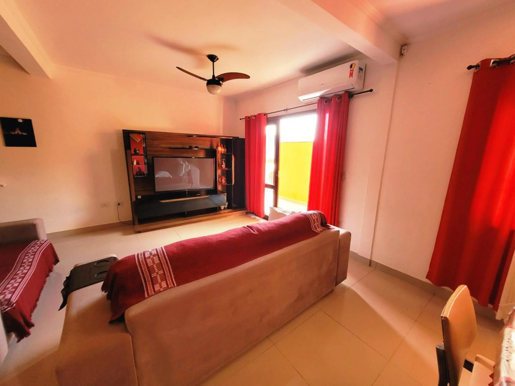 CASA AMARELA UBATUBA ii