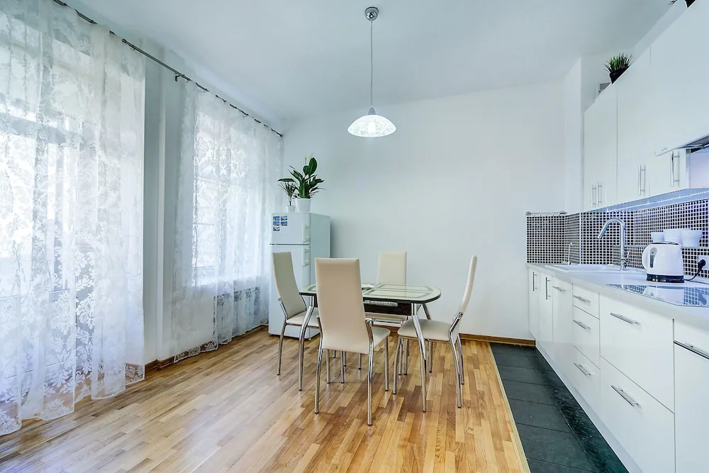 Home4day Sunny City Central Flat