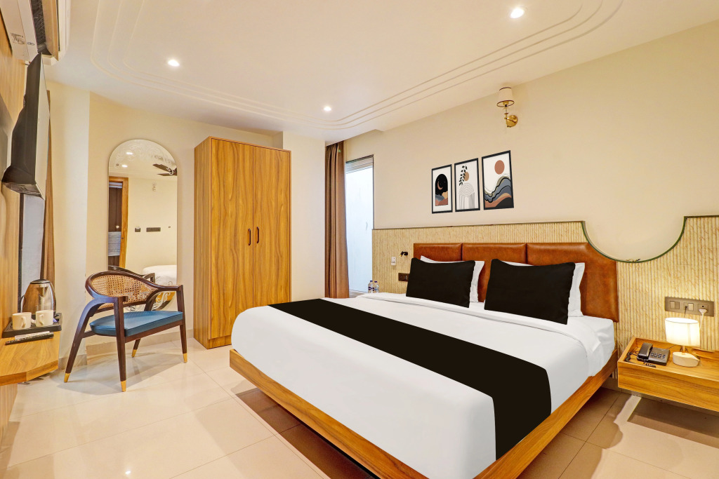 Townhouse Patel Nagar Near Saharanpur Chowk Dehradun Formerly Calista Square