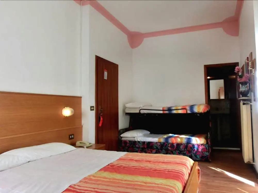 Hotel Ideal