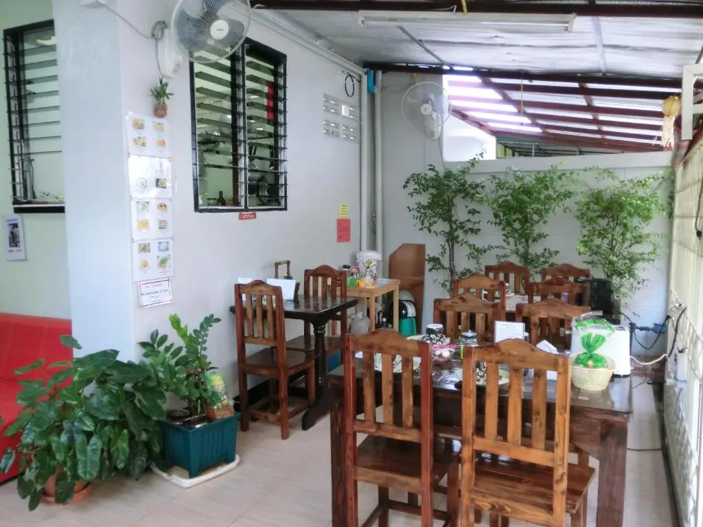 Wayside Guesthouse