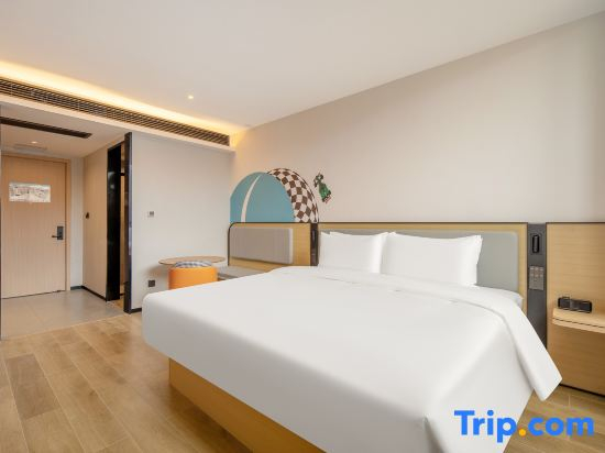 Lano Huajing Hotel