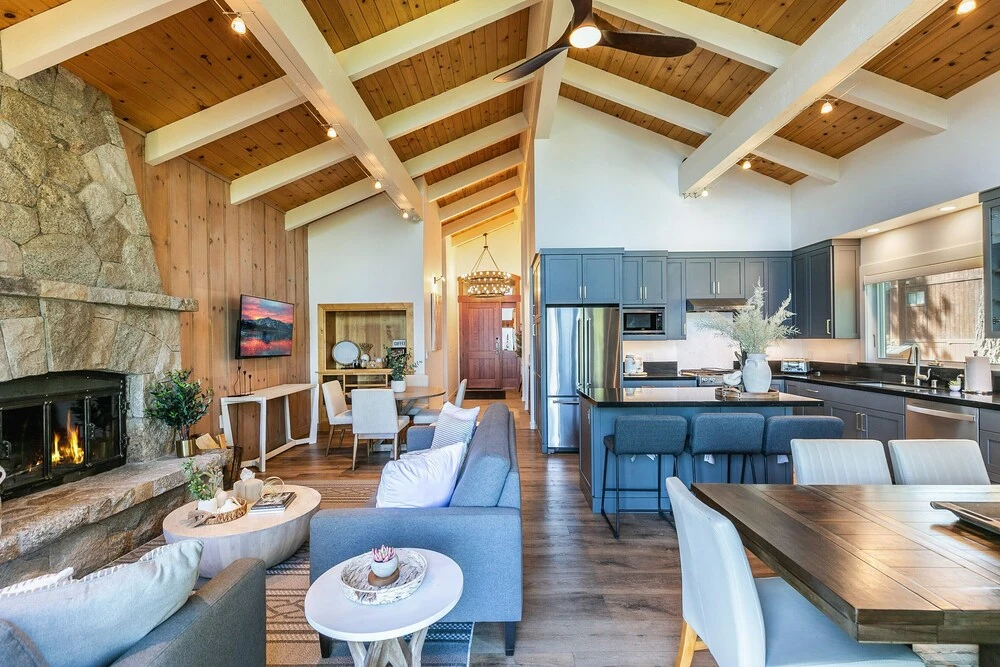 Luxe Tahoe City Cabin w/ Lake Views & Beach Access