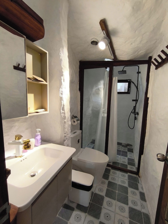 OXY Cave Homestay Mũi Né