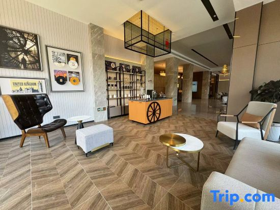 Homeinn Plus Hotel (Shenyang North Station Liaoning Provincial Government)