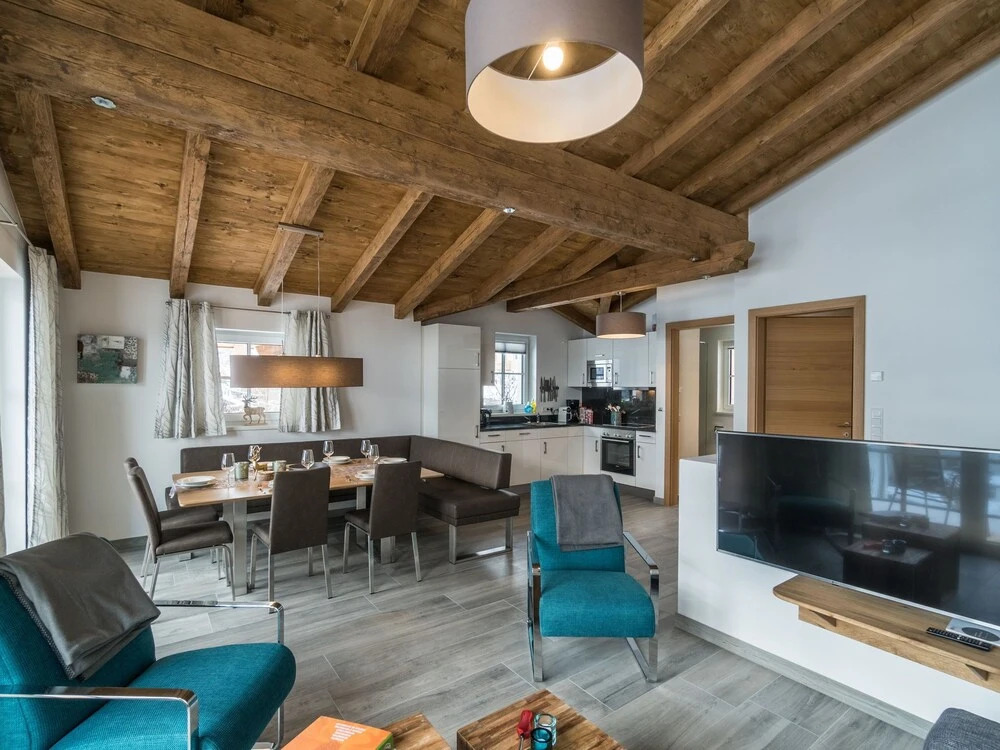 Cozy Chalet near Ski Area in Piesendorf
