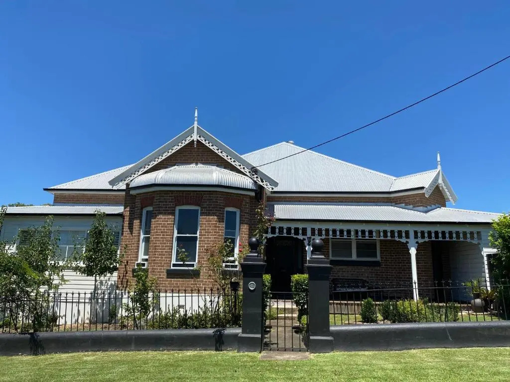 Wingham House - Pet Friendly