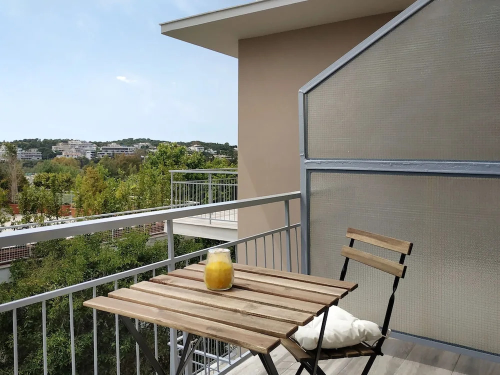 Lilly Apartments