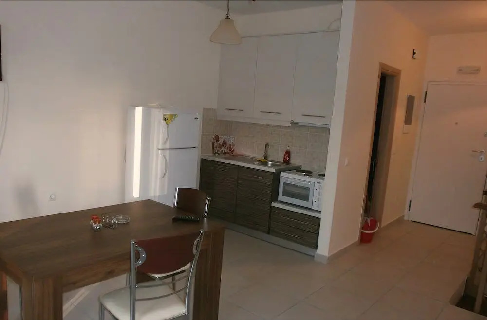 Artemis Marina Apartments