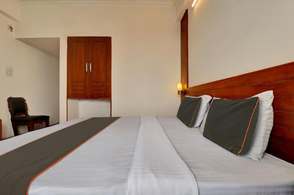Hotel Kailash Residency