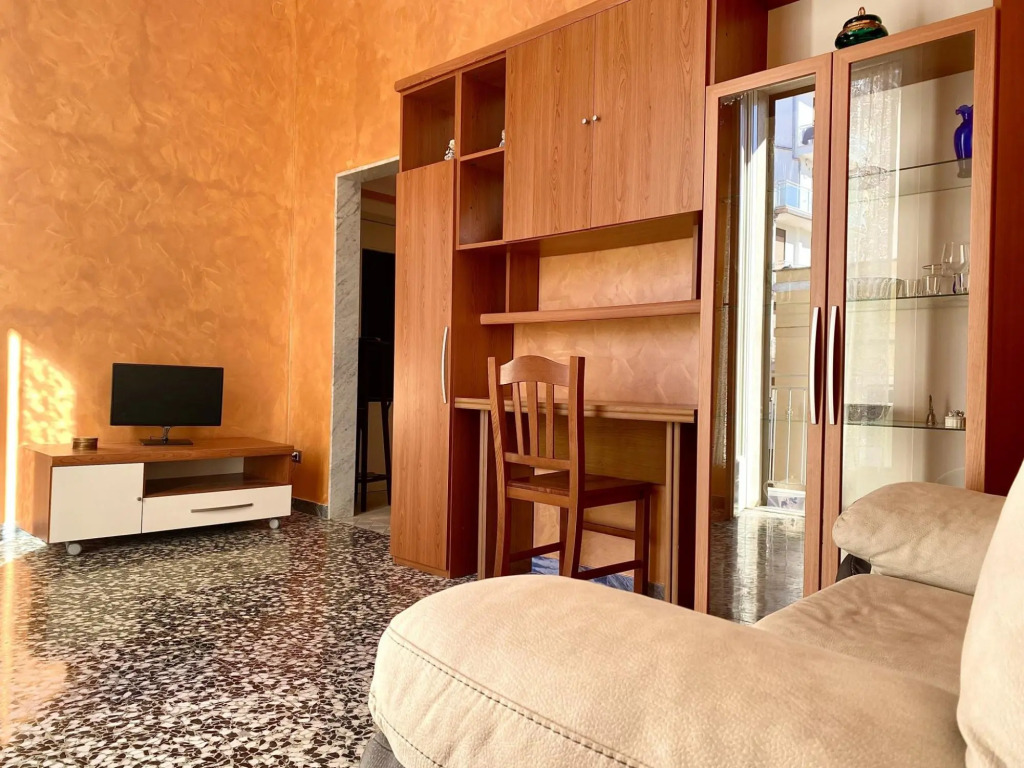 Rustic apartment,immersed in tranquility, a few steps from the city center and the old town-la Casa di Francesca