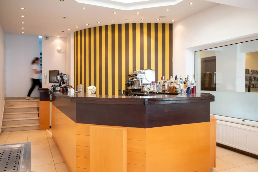 Kitro Beach Hotel