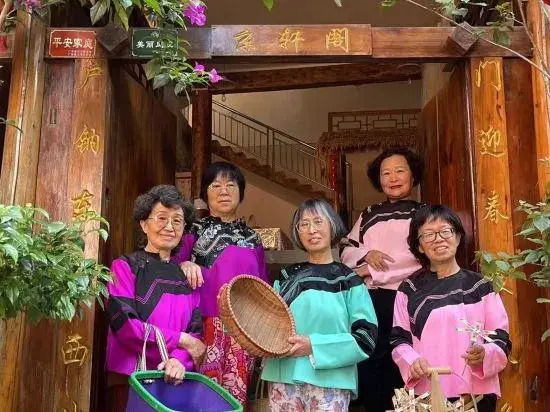 Jingxuange Inn