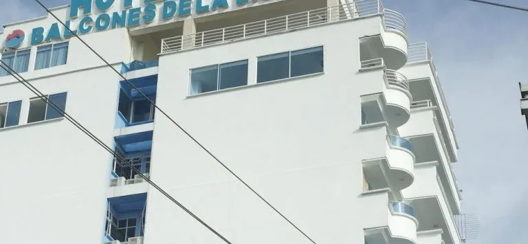 Hotel Balcones De La Bahia