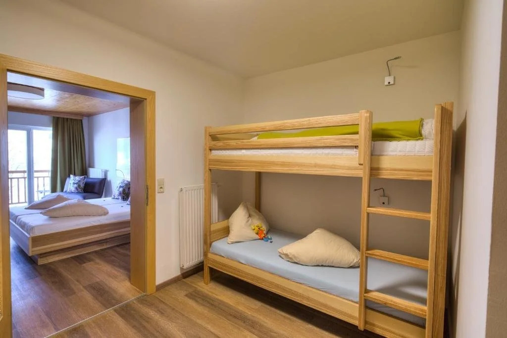 nawu apartments & Restaurant