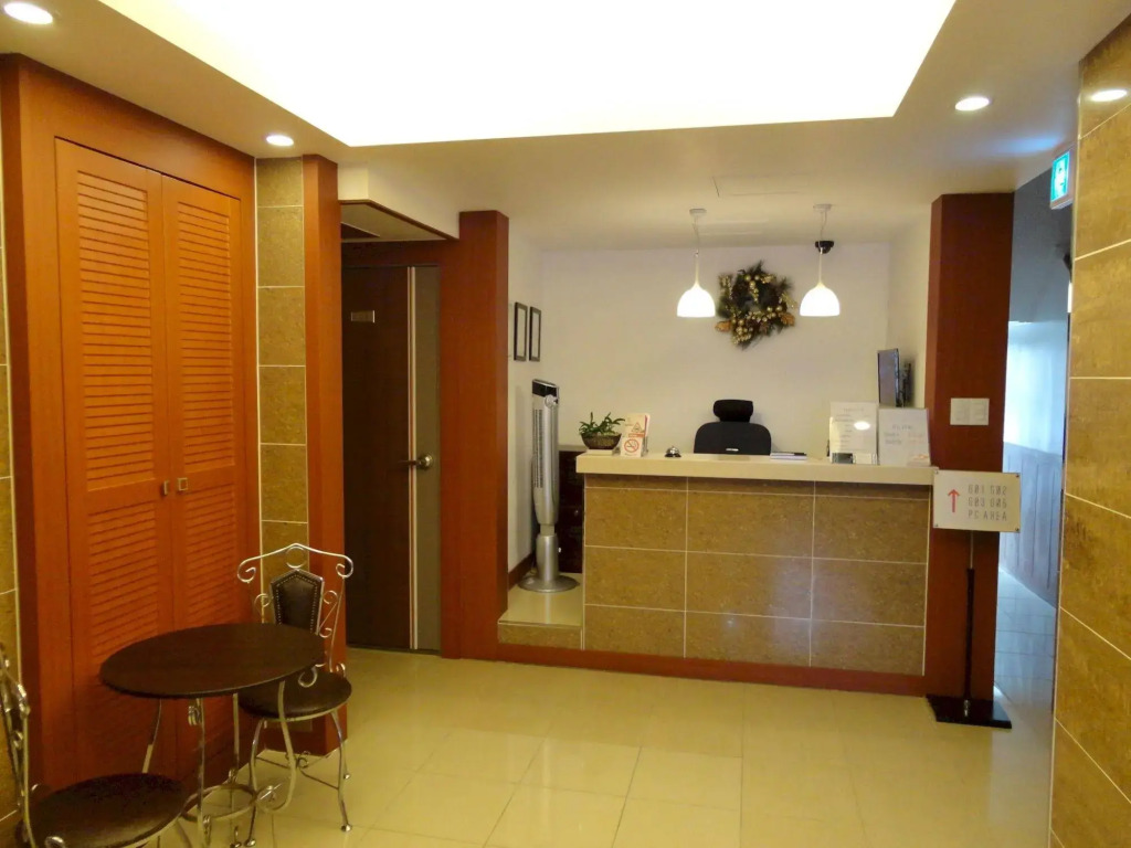 Hotel Zero