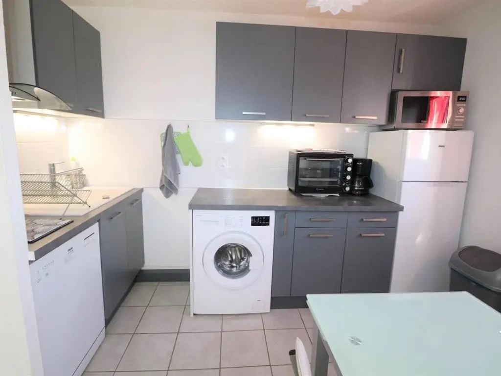 Appartement Le Grau-du-Roi, 2 pièces, 6 personnes - FR-1-307-8