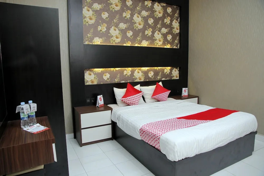 OYO 840 Hotel Dely