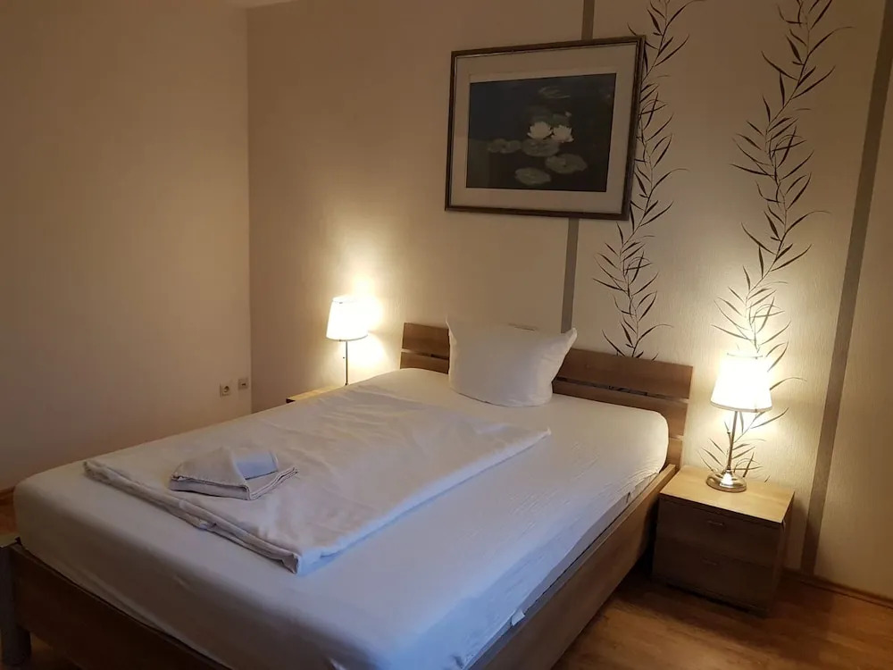 Отель GZ Hotel Airport Köln Bonn