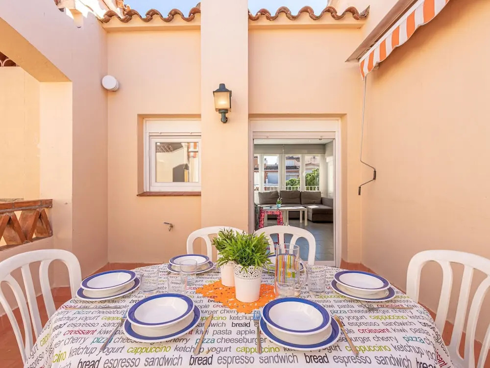 Renovated Apartment in Empuriabrava Near the Beach