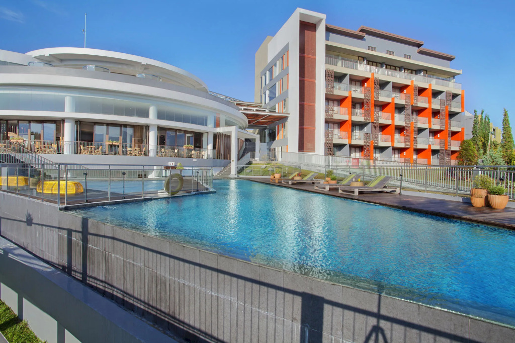Pesona Alam Resort & Spa