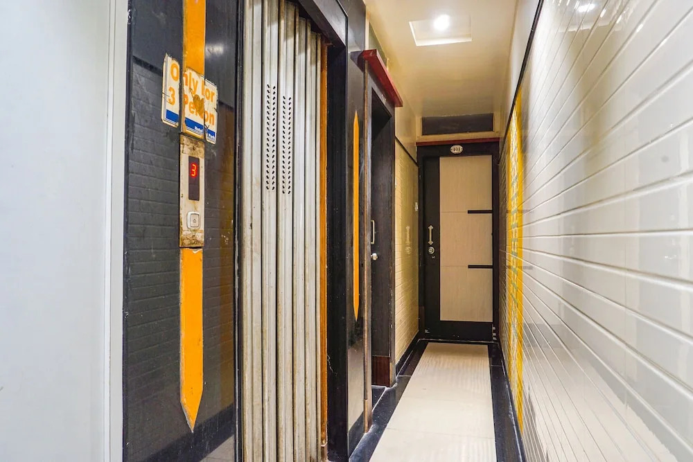 Fabhotel Tulsi Park