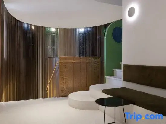 More Fun Hotel