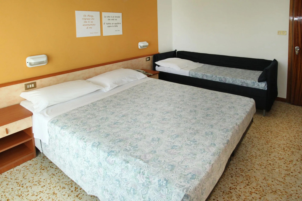 Mini Hotel