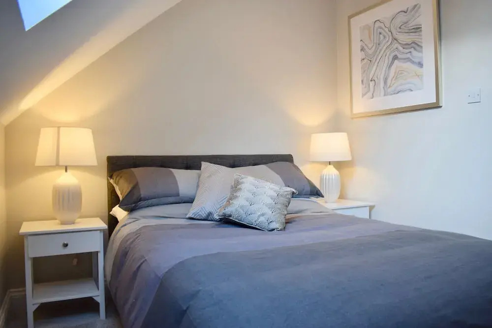 Modern 3 Bedroom Penthouse in Templebar
